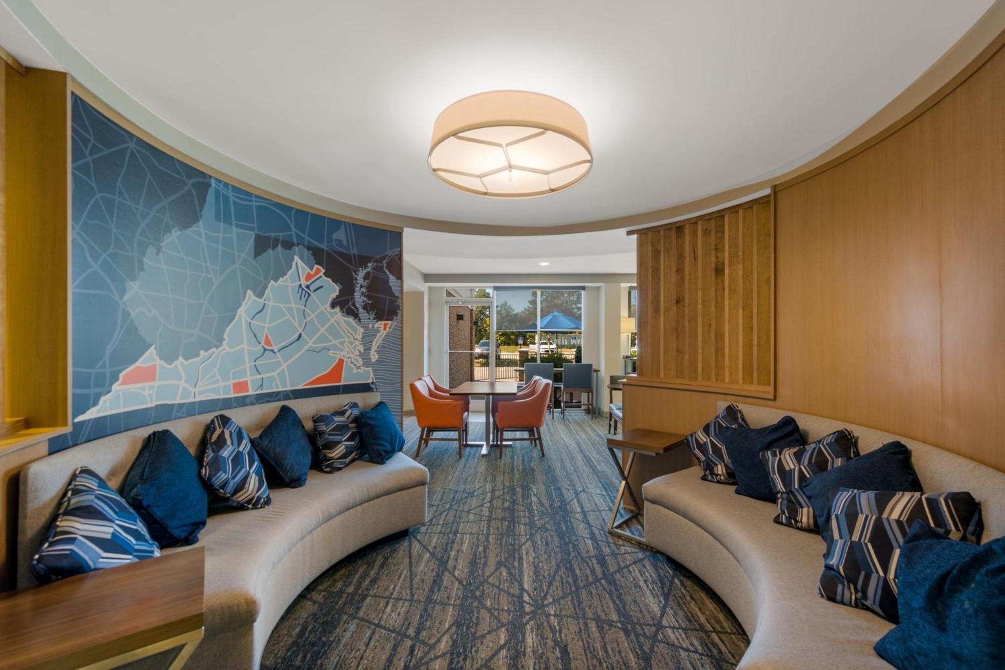 Holiday Inn Express Hotels- Hampton By Ihg Εξωτερικό φωτογραφία