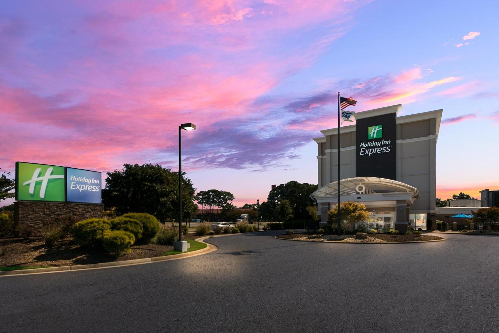 Holiday Inn Express Hotels- Hampton By Ihg Εξωτερικό φωτογραφία